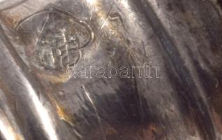 4 darabos ezüst (Ag) nyelű süteményszervírozó szett, jelzett, h: 19 cm alatt, bruttó: 143,1 g