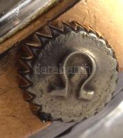 Omega Seamaster női karóra, mechanikus, pontosan jár, bőr szíjjal, karcokkal, d: 22mm