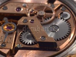 Omega Seamaster női karóra, mechanikus, pontosan jár, bőr szíjjal, karcokkal, d: 22mm