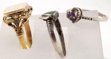 3 darab ezüst (Ag) gyűrű, kőberakással, m:53-55, bruttó 7g