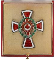 1914. "A Vörös Kereszt tiszti Díszjelvénye hadidíszítménnyel" zománcozott, jelzett Ag kitü...