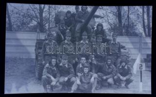 cca 1940 5 db II. világháborús mozgalmas katonai fotó negatív. 9x6 cm