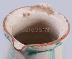 Kiöntő. Erdély, 19. sz. vége, felületi sérüléssel, m: 9 cm