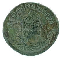 Római Birodalom / Aquileia / II. Constantinus 334-335. Follis bronz (1,73g) T:XF Roman Empire / Aquileia / Constantine II 334-335. Follis bronze "[FL IV]L CONSTANTIVS [N]OB C / GLOR-IA EXERC-ITVS AQP" two soldiers holding spears and shields with two standards between them. Cross in lower centre. (1,73g) C:XF RIC VII. 126