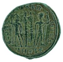 Római Birodalom / Thessalonica / II. Constantinus 334-335. Follis bronz (2,55g) T:XF
Roman Empire /...