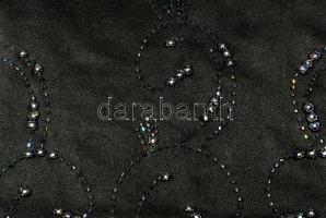 Hímzett és gyöngyhímzett kendő, 2 darab, jó állapotban