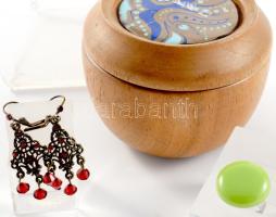 Bizsu ékszer szett, zománcozott tetejű fa dobozban d 9 cm