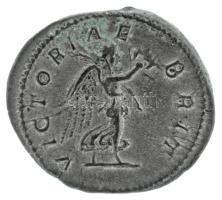 Római Birodalom 210 / Septimus Severus / Róma / Denarius Ag (3,04g) T:XF
Roman Empire 210 / Septimu...