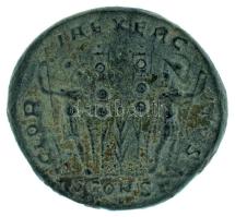 Római Birodalom / Constantina (Arles / II. Constantinus 330-348. Follis bronz (2,44g) T:XF, karc
Ro...