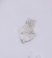 Zsolnay őrködő kakas és a tyúkok, kézzel festett, jelzett (Sinkó András), tarajon kis sérüléssel, m:...