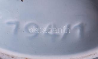 Original Schroffen Enzian osztrák likőr, porcelán flaskában, bontatlan, m: 14 cm