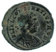 Római Birodalom 330-340 / II. Constantius / Heraclea / Follis bronz (2,54g) T:XF
Roman Empire 330-3...