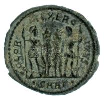 Római Birodalom 330-340 / II. Constantius / Heraclea / Follis bronz (2,54g) T:XF
Roman Empire 330-3...