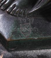 Liszkay Kováts Zoltán (1898-1967): Akt őzikével. Art deco patinázott bronz szobor, márvány talapzato...