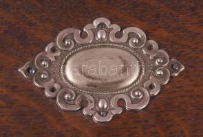 Ezüst (Ag) keresztelő készlet, jelzett, fa díszdobozban, nettó 143g + ezüst (Ag) nyelű kés