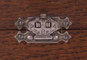 Ezüst (Ag) keresztelő készlet, jelzett, fa díszdobozban, nettó 143g + ezüst (Ag) nyelű kés