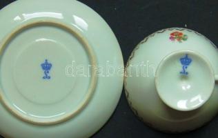 Dekoratív festett porcelán csésze / Chinaware cup