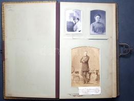 [Fotóalbum] Lám Frigyes dobsinai magyar királyi postamester úr tágabb felvidéki családjának fotóalbu...