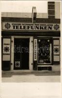 1929 Újvidék, Novi Sad; Dusan Magarasevic Telefunken rádiószaküzlete / radio shop, entrance. photo