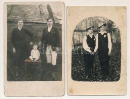 Korond, Korondfürdő, Corund - 2 db RÉGI fotós képeslap: népviseletben / 2 pre-1945 photo postcards: folk costumes