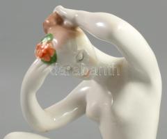 Aquincum akt figura. Jelzett, hibátlan, m: 14 cm