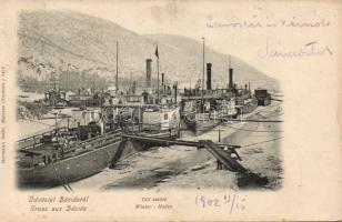 Báziás winter ship station