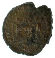 Római Birodalom 347-348 / II. Constantius / Aquileia / AE follis bronz (1,49g) T:VF,F anyaghiány
Ro...