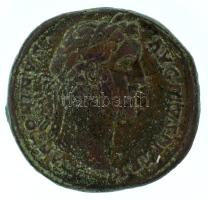 Római Birodalom 147 / Antoninus Pius / Róma / Sestertius bronz (23,24g) T:VF Roman Empire 147 / Antoninus Pius / Rome / Sestertius bronze "ANTONINVS AVG PIVS PP TR P / COS IIII - PA-X AVG - S-C" Pax standing left, setting fire to heap of arms with torch, and holding cornucopiae (23,24g) T:VF RIC III 777.var