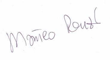 Matteo Renzi - Olaszország legfiatalabb miniszterelnöke Matteo Renzi olasz politikus, aki 2014-ben, mindössze 39 évesen lett Olaszország miniszterelnöke - ezzel az ország történetének legfiatalabb kormányfője. Dinamikus stílusa, reformtörekvései és közvetlen kommunikációja révén gyorsan ismertté vált Európa-szerte. Az aláírt fényképe nem csupán egy politikai emléktárgy, hanem egy darabja annak a korszaknak, amikor Olaszország új lendületet kapott. A firenzei polgármesterből kormányfő - 2009 és 2014 között Firenze városát vezette, majd közvetlenül innen került az ország élére, ami politikai pályafutásában egyedülálló ugrásnak számít. Reformok embere - miniszterelnökként átalakította a közigazgatást, egyszerűsítette a bírósági eljárásokat, lazított a munkaerőpiaci szabályokon, és bevezette az azonos neműek élettársi kapcsolatát. Alkotmányos népszavazás - 2016-ban nagyszabású alkotmányreformot kezdeményezett, amelyet a népszavazás elutasított, így lemondott, de politikai pályáját folytatta. Európai színtéren - Az Európai Unió Tanácsának soros elnökeként képviselte Olaszországot, és aktívan részt vett az uniós döntéshozatalban. Az új generáció hangja - Renzi stílusa, közvetlen nyelvezete és digitális jelenléte révén sok fiatal számára vált politikai példaképpé.