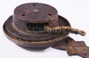 Viktoriánus angol cselédhívó csengő. Bronz, fém 16x9 cm. A kar elfordításával lehetett megszólaltatn...