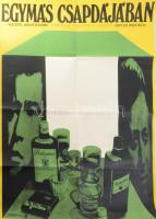 Árendás József (1946-): Egymás csapdájában, 1974. Filmplakát, papír, jelzett a plakáton, Egyetemi Nyomda. Hajtásnyomokkal, kisebb lapszéli szakadásokkal. 82,5x56,5 cm