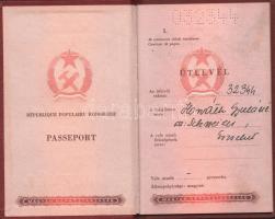 1925-1957 Horváth Gyula és Gyuláné 3 db útlevele (kettő Magyar Királyság, egy Magyar Népköztársaság ...