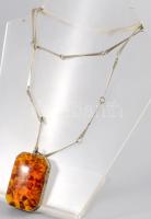 Design nyaklánc befoglalt borostyánnal, medál, 4,5x3 cm