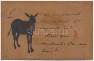 Krampusz és szamár, bőrből készült képeslapon / Krampus and donkey. Postcard made of leather (fa)