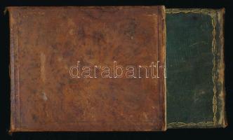 1813-1824 Régi emlékkönyv, az első lapon "Stam-buch" [Stammbuch: emlékkönyv] feliratú képpel, főleg budai (Ofen) bejegyzésekkel, német nyelven, néhány képpel, és rajzokkal is! Díszes, aranyozott haránt-alakú egészbőr-kötés, aranyozott lapélekkel, tokban, kopott borítóval, a gerincen apró sérüléssel, 52 sztl. lev.