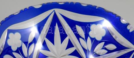 Kristály talpas kínáló, ezüst (Ag) szerelékkel, jelzett, d: 14 cm, m: 9,5 cm, lepattanással