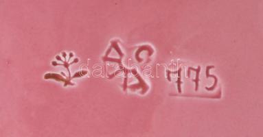 Körmöcbányai szecessziós mintás fajansz tányér, Jelzett, kis lepattanással d: 18 cm