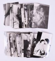 100 db erotikus, pornó fotó, vegyes állapotban, 9x6,5 cm körüli méretben