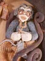 Bubelényi Zsanna: Kötögető nő. Faliplakett. Jelzett, minimális kopással, 33x30 cm