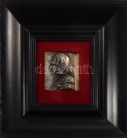 Mozar és Liszt Ferenc portréja, fa keretben, 6,5x5 cm, 22x21 cm