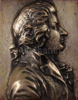 Mozar és Liszt Ferenc portréja, fa keretben, 6,5x5 cm, 22x21 cm