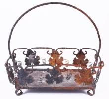 Régi kovácsolt vas kínáló, korrodált, 31x28 cm