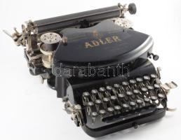 cca 1910 Adler Mod. No7. írógép. Rajta "Adler Magyarországi Vezérképviselője John Rezső Budapesten" felirattal, cca 35x35 cm /// cca 1910 Adler Model No. 7 typewriter. With the inscription 'Adler's Chief Representative in Hungary John Rezső in Budapest', approx. 35×35 cm