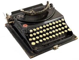 cca 1924 Remington hordozható táska-írógép, tokja nélkül.