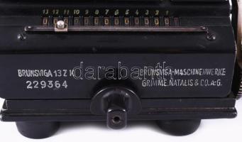 cca 1930 Brunsviga 13ZK mechanikus számológép, 23x22x14 cm /// cca. 1930 Brunsviga 13ZK mechanical c...