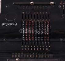cca 1930 Brunsviga 13ZK mechanikus számológép, 23x22x14 cm /// cca. 1930 Brunsviga 13ZK mechanical c...