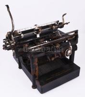 cca 1895-1910 Remington írógép, rajta "Kizárólagos vezérképviselőség Glogowski és Társa Budapes...