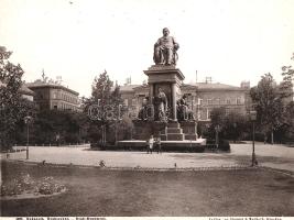 [Fotógyűjtemény] Az ezredéves ünnepségek előtt álló Budapestről készített kilenc látkép. (1894-1895)...