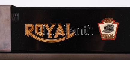 cca 1914-1931 Royal Typewriter Company "Royal 10" írógép. Magyar billentyűzettel, oldalán ...