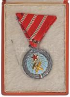 1954. "Munka Érdemérem" zománcozott bronz kitüntetés mellszalagon T:XF NMK 606.